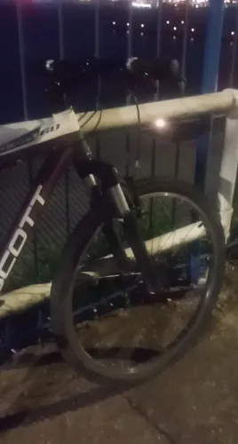 Bicicleta Scott scale 60 aro 26