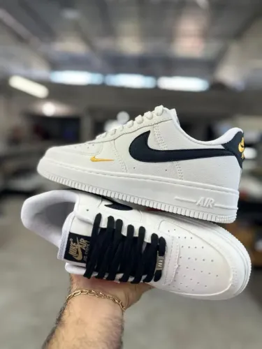 TÊNIS NIKE AIR FORCE ONE