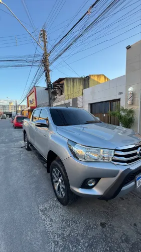 Toyota Hilux CD SRV 4X4 2.8 TDI Diesel Aut. 2016