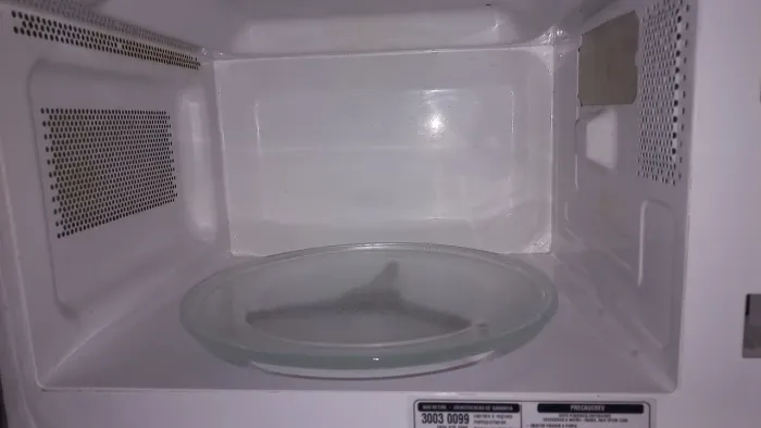 Micro-ondas cônsul 18 litros 