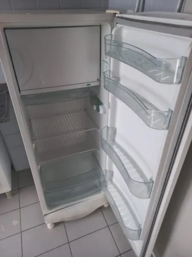 Geladeira Consul degelo automático funcionando perfeitamente 699