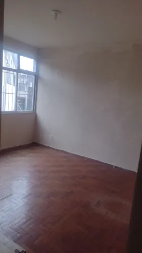 Aluguel de quarto para estudantes. 