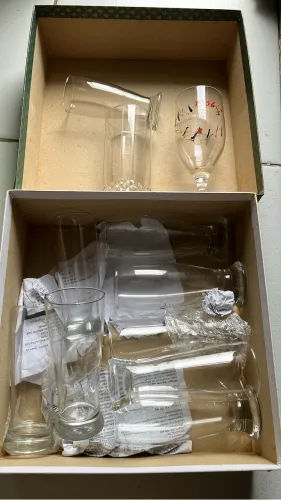 8 Copos de Vidro  estilo Tulipas