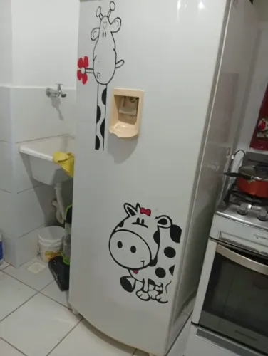 Geladeira Consul 380L Degelo Seco - Gelando Forte - R$ 600