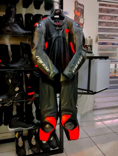 Macacão Dainese 58 Europa mod assen 2 estado de novo