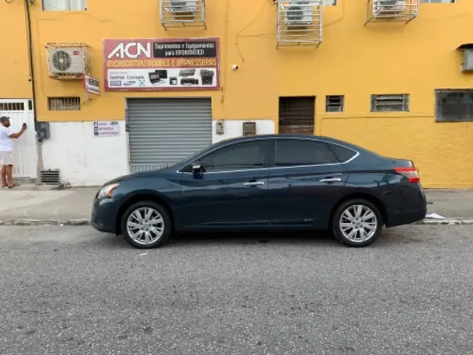 Nissan Sentra SL 2.0/ 2.0 Flex Fuel 16V Aut. 2014