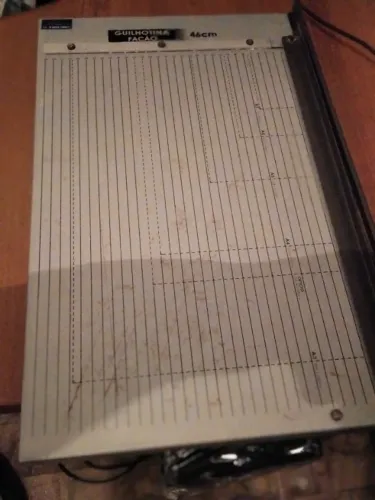 Guilhotina manual 46 cm