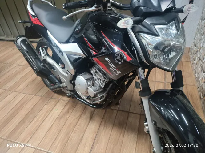 Fazer 250 - Gasolina - 2015