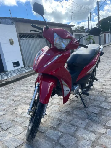 Vendo ou troco por moto de maior cilindrada