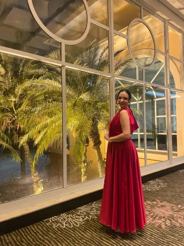 Vestido Vermelho tecido zibeline, Usado apenas uma vez