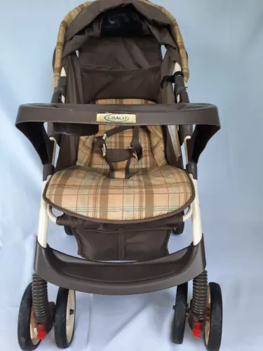 Carrinho de bebê Graco Literider Importado