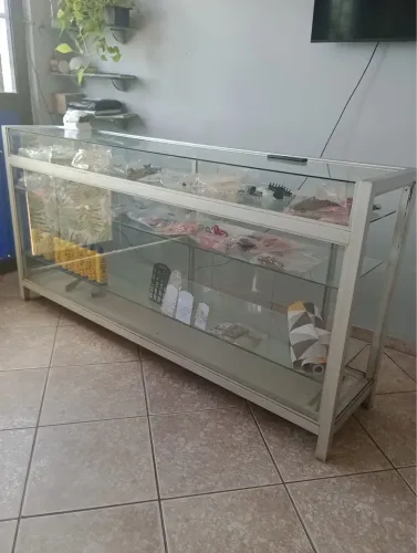 Balcão vitrine 2 metros 
