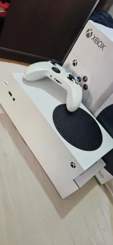 Xbox series S completo ainda na garantia+ Nota Fiscal 