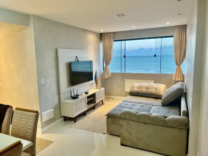 Apartamento Mobiliado vista para o Mar | Edifício Atalaia | Areia Preta | 86m²