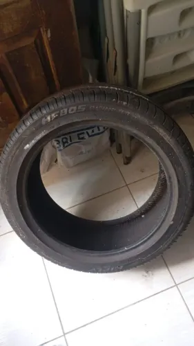 Pneu HF805 perfil baixo aro 18