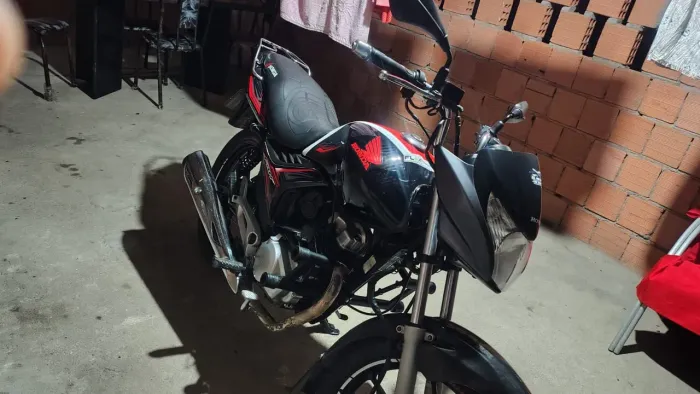 Honda cg 2011