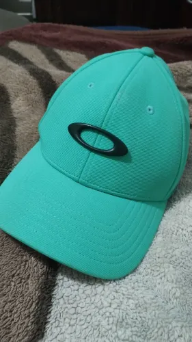 Boné Oakley Tincan