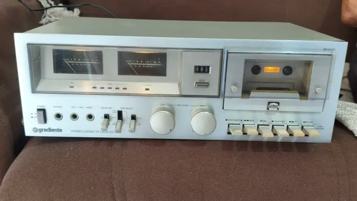 Tape deck gradiente cd3700 no estado