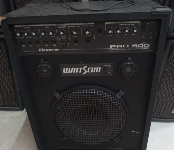 Caixa amplificada ciclotron modelo PRC500