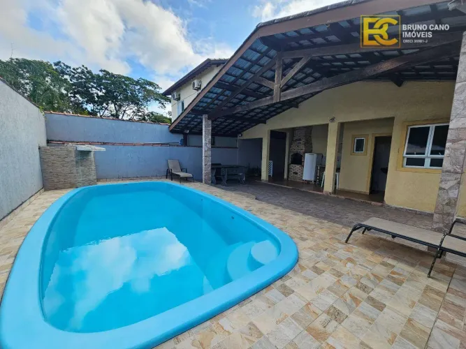 Casa térrea com piscina á venda - Residencial São Luiz - Peruíbe/SP