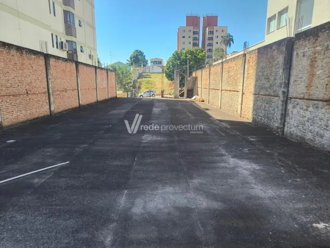 Barracão disponível para venda em Valinhos/SP