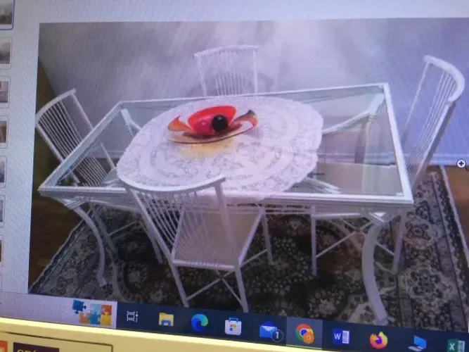 Mesa de jantar 4 cadeiras em aço toblar