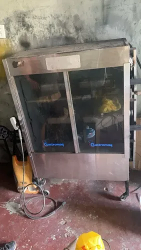 Máquina de assar galeto