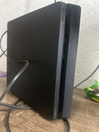 Ps4 slim