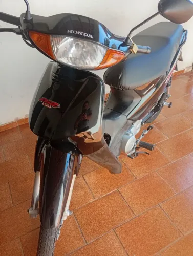 Biz 100 preta ano 2005