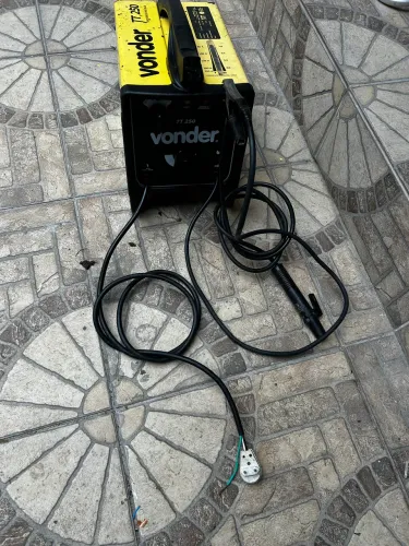 Máquina de solda vonder