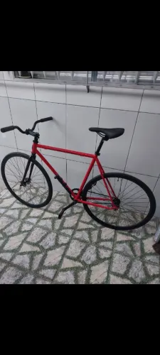 Bicicleta fixa raf bikes