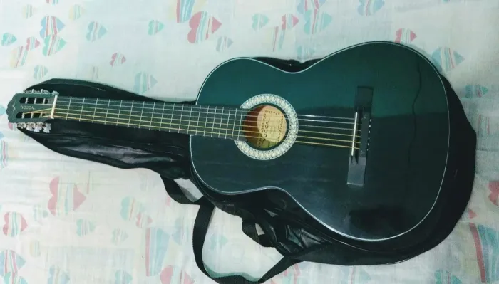 VENDO VIOLÃO USADO RS 450
