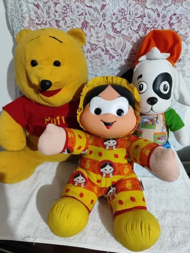 Brinquedos variados