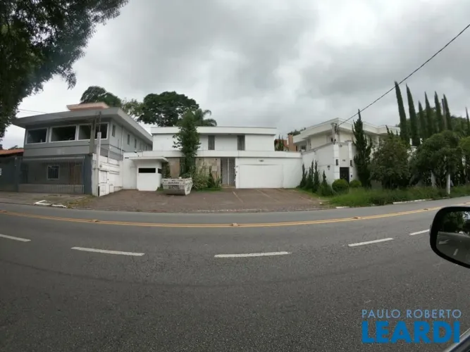 COMERCIAL - ALTO DE PINHEIROS - SP