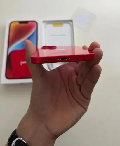 iPhone 14 Plus 128GB ( red não tem caixa 
