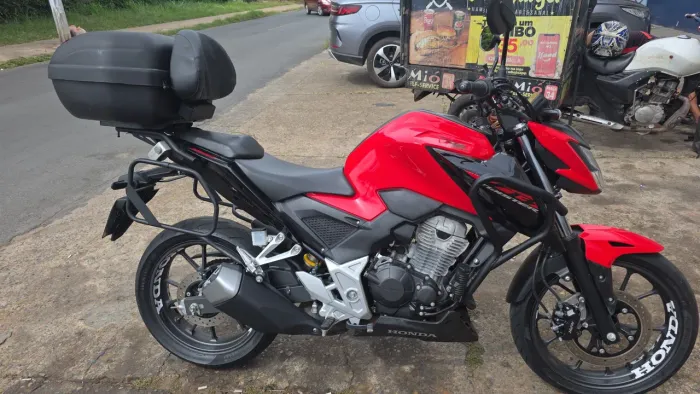 CB 300F 2023 C/EQUIPAMENTO COMPLETO OU SEM