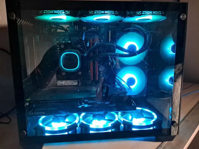 PC GAMER TOP