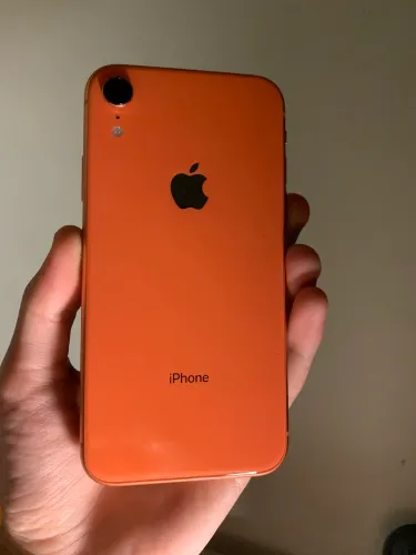 iPhone XR 64GB - Coral