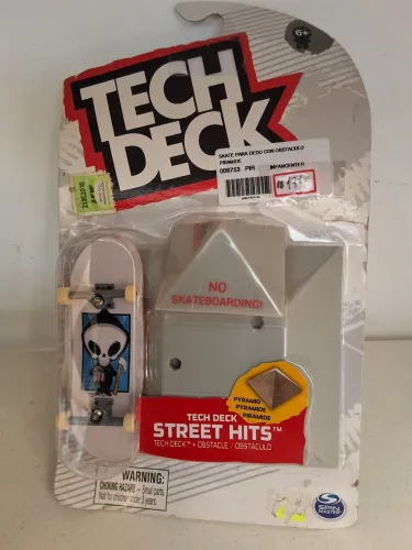Tech deck blind + piramide obstáculo lacrado novo