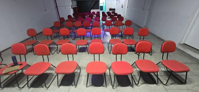 Lote de cadeiras para igreja em Barueri SP