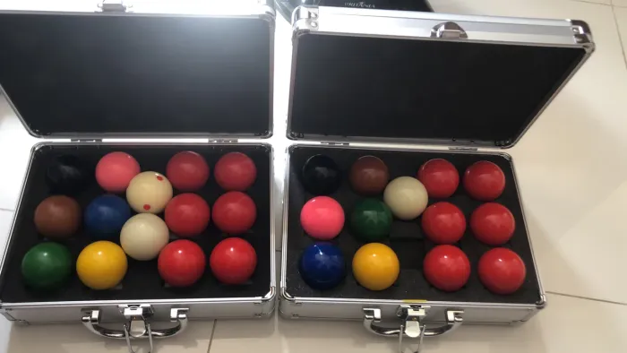 Bolas de Sinuca 52,4mm com maleta Six Red - Snooker regra inglesa 