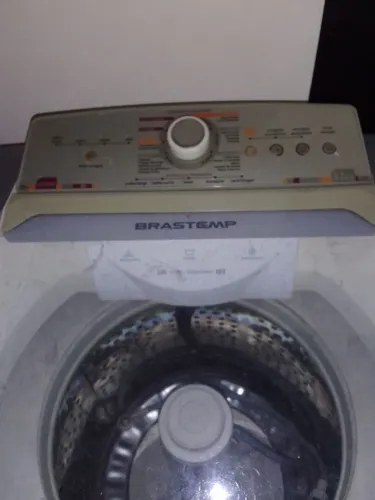 MÁQUINA DE LAVAR BRASTEMP 11KG.FUNCIONA PERFEITAMENTE