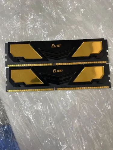 Memoria ram 8g ddr4 *2