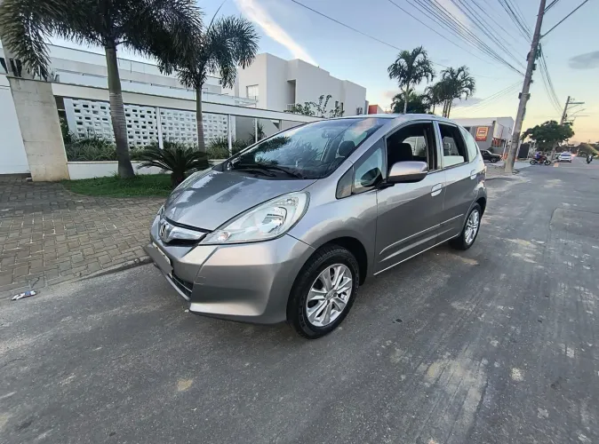 Honda Fit LX 1.4/ 1.4 Flex 8v/16v 5P Aut. 2014