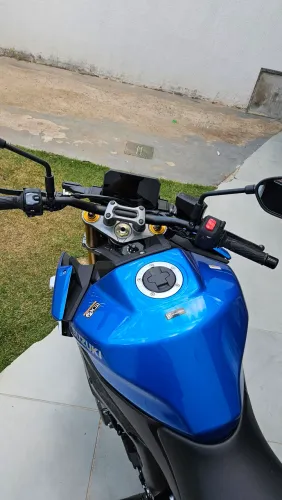 Vendo ou troco por v strom 650 ou tiger 900
