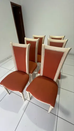 Cadeiras estofadas 