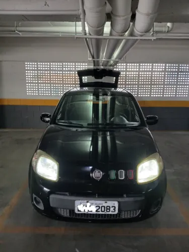 Fiat Uno Vivace Celeb. 1.0 EVO F.flex 8V 5P 2012