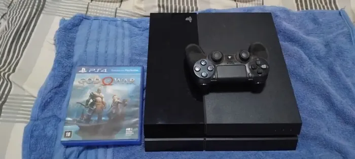 Vendo ps4 novinho