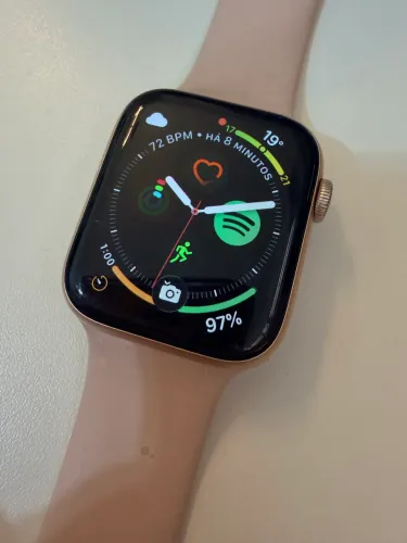 Apple Watch Series 6 Rose Gold - 44 mm