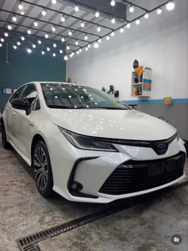 Toyota Corolla Altis Prem. Hybrid 1.8 Flex AUT 2020